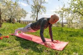 《战争雷霆》争议广告：现实空难照片引发玩家强烈反响